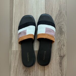 Kaanas Sandals